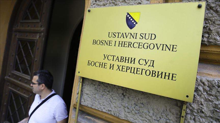 Ustavni sud BiH: Zabranom kretanja za stare i djecu FBiH prekršila pravo na slobodu kretanja